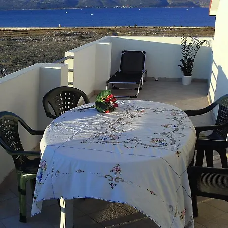 Dali Apartment